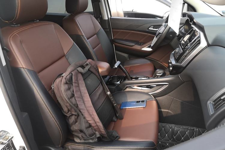 Used JMC Yusheng S350 2016 2.0T Automatic All-Wheel Drive Gasoline Ultra-Luxury 5-Seater