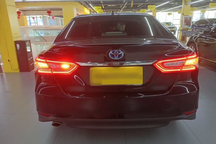 Used Toyota Camry 2021 Dual-Motor 2.5HG Luxury Edition
