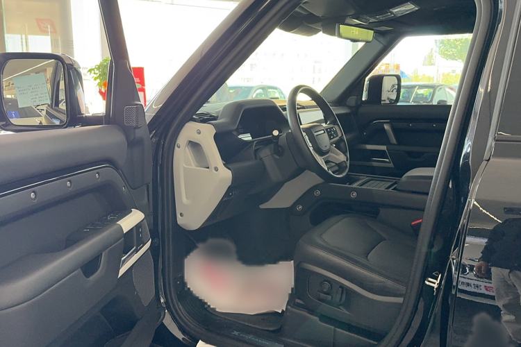 Used Land Rover Defender 2024 110 3.0T P400 X-DYNAMIC HSE
