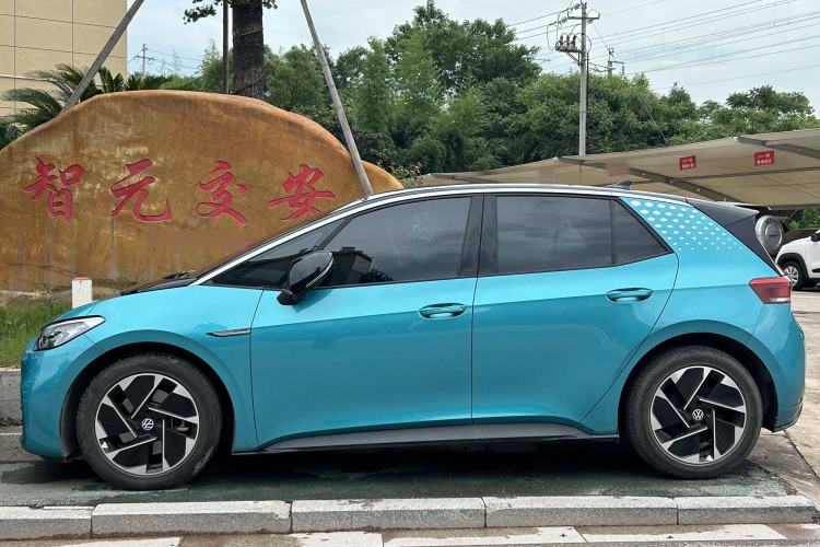 Used Volkswagen ID.3 2023 Pure Smart Edition