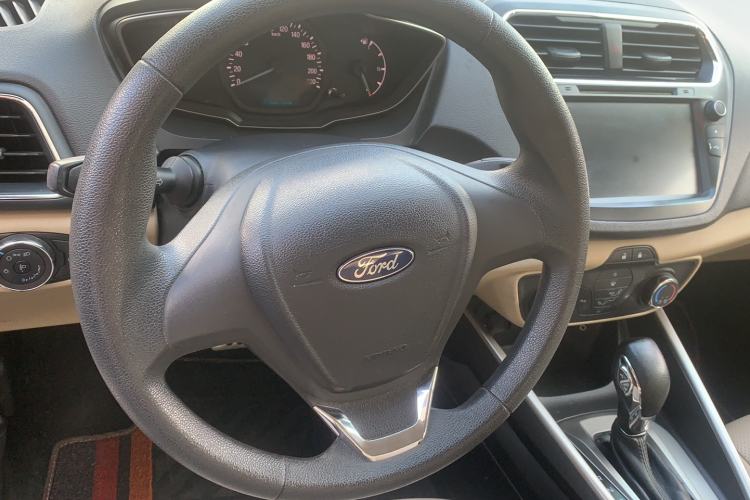 Used Ford Escort 2015 1.5L Automatic Comfort Model
