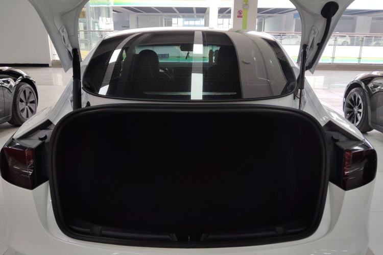 Used Tesla Model 3 2022 Rear-Wheel-Drive Version
