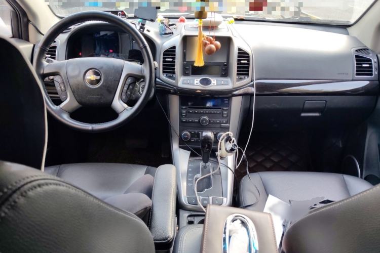 Used Chevrolet Captiva 2014 2.4L 4x4 Flagship Edition 7 Seats