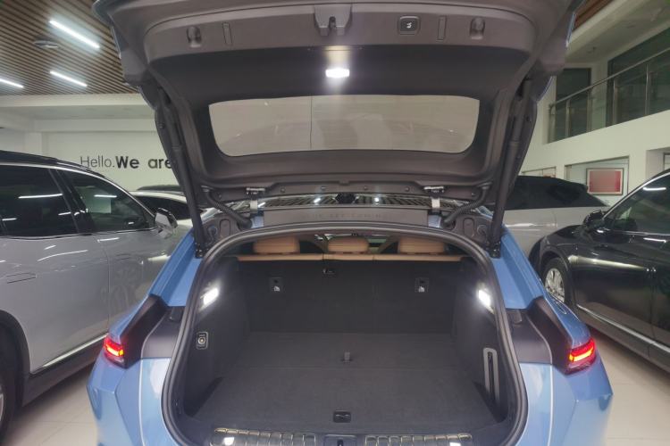 Used Nio ET5T 2023 75 kWh Touring