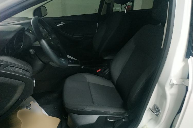 Used Ford Focus 2018 Hatchback Classic 1.6L Automatic Comfort Plus SmartDrive Edition
