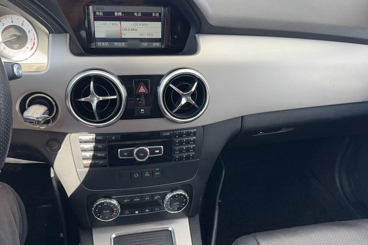 Used Mercedes-Benz GLK-Class 2014 GLK 260 4MATIC Dynamic Model