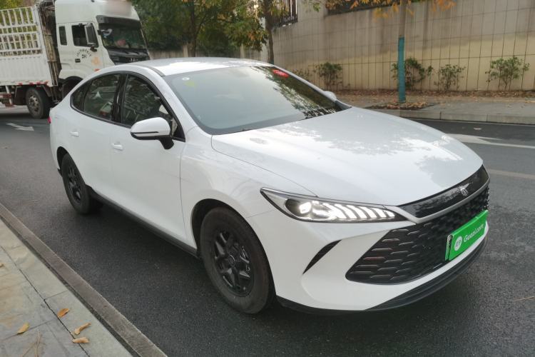 Used BYD Qin PLUS 2025 DM-i Smart Drive 55KM Leading Model
