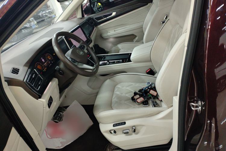 Used Volkswagen Viloran 2022 380TSI Prestige Edition
