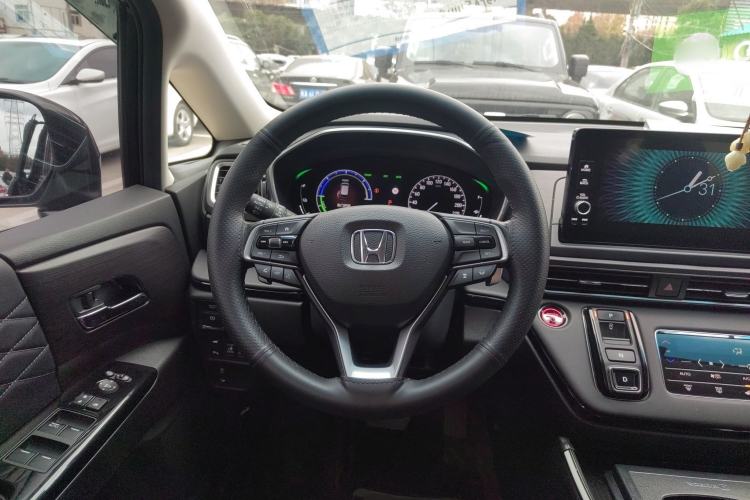 Used Honda Elysion 2022 2.0L eHEV Luxury Edition

