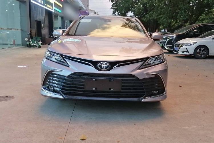 Used Toyota Camry 2021 2.5G Luxury Edition
