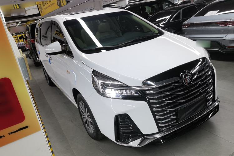 Used Buick GL8 2023 Land Business Class Smart Deluxe Model