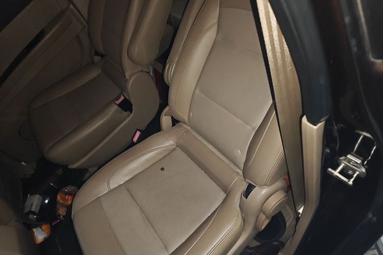 Used Wuling Hongguang 2014 1.5L S Luxury Model
