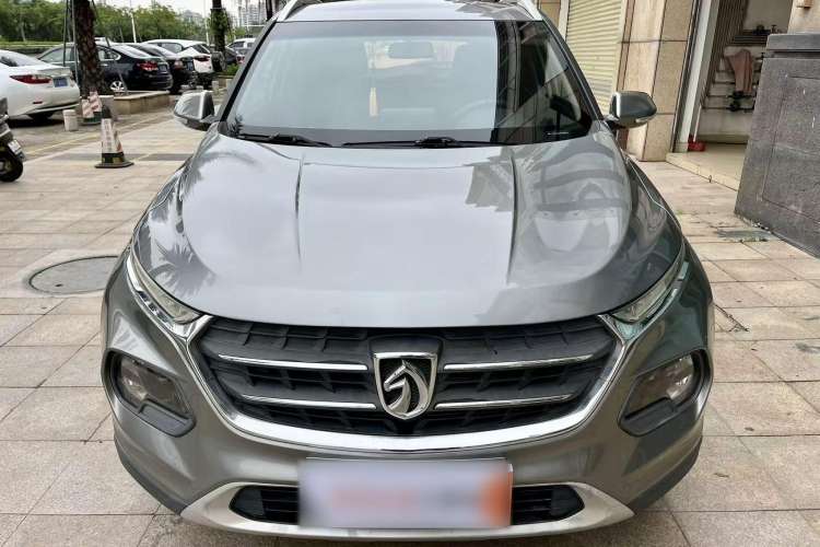 Used Baojun 510 2017 1.5L Automatic Fashion Model

