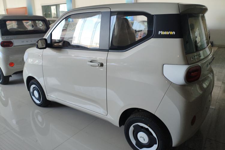 Used Wuling Hongguang MINIEV 2024 3rd Generation 215km Youth Edition