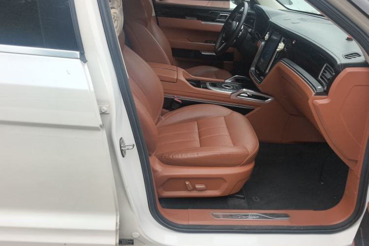 Used Zotye T700 2017 1.8T Dual-Clutch Prestige Model
