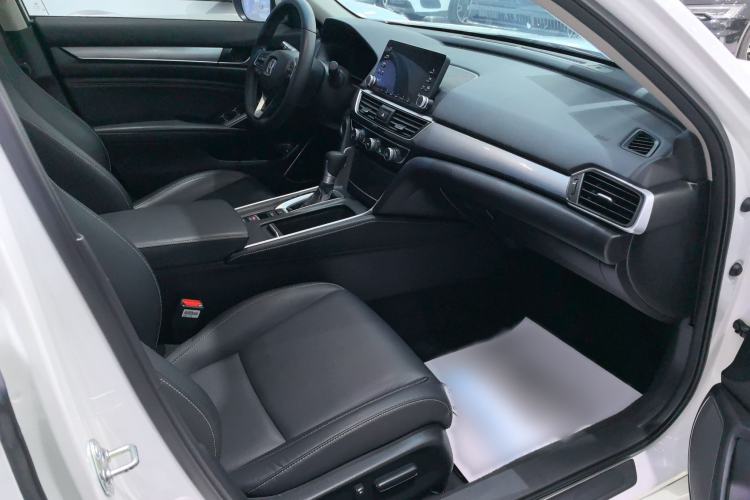 Used Honda Inspire 2019 260TURBO Elegant Edition China VI Emission Standard
