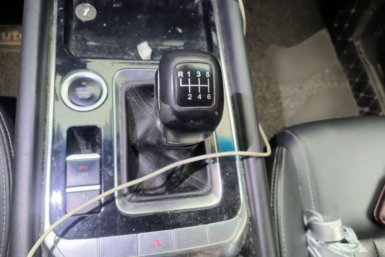 Used JETOUR X90 2019 1.5T Manual Smart Enjoyment 7-Seater China VI Standard
