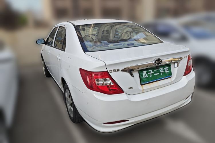Used BYD F3 2014 1.5L manual Comfort trim level