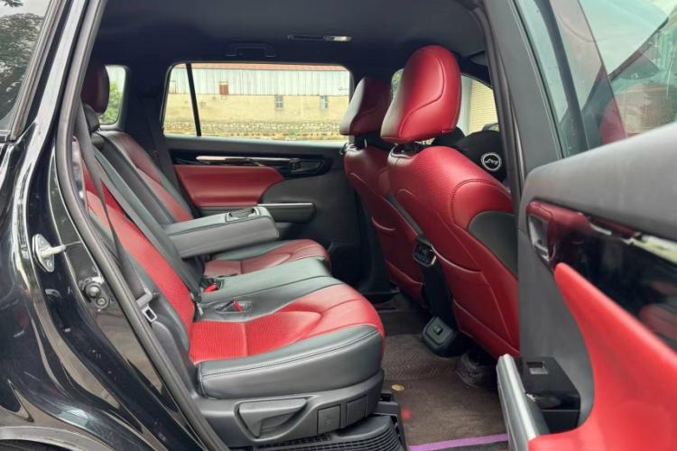 Used Toyota Crown Kluger 2022 2.5L HEV Four-Wheel Drive Elite Edition
