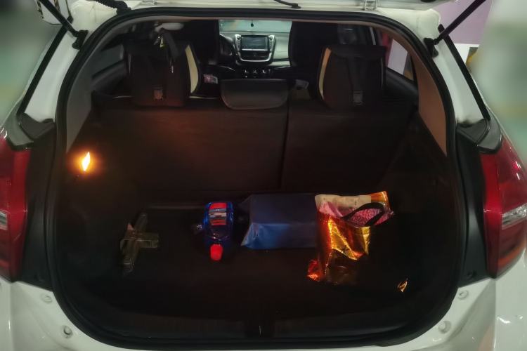 Used Toyota YARiS L Zhi Xian 2019 1.5E CVT Dynamic Edition China VI compliant