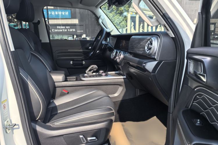 Used Tank 300 2021 City Edition 2.0T—Truly Stylish
