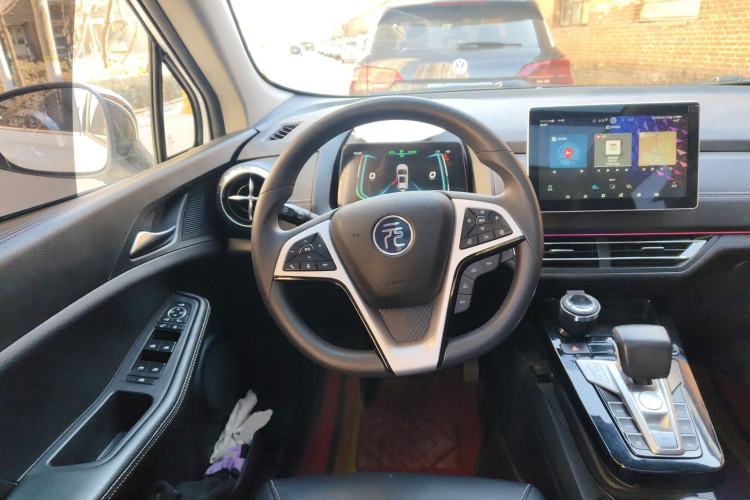 TDK.VehicleDetails.img