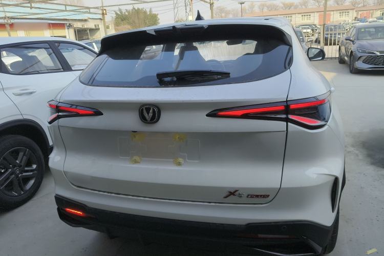 Used Changan X5 PLUS 
