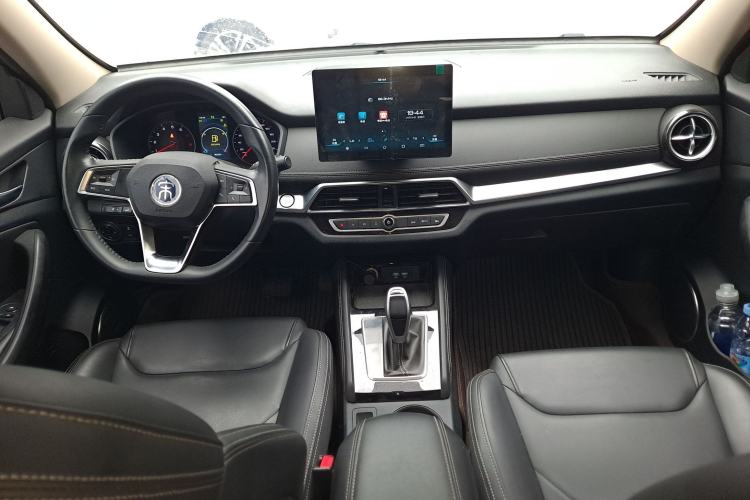 Used BYD Song 2020 Classic Edition 1.5T Automatic Elite Model
