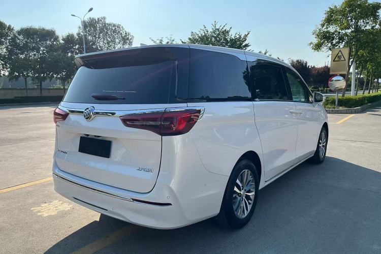 Used Buick GL8 2023 ES Lu Zun Deluxe Model
