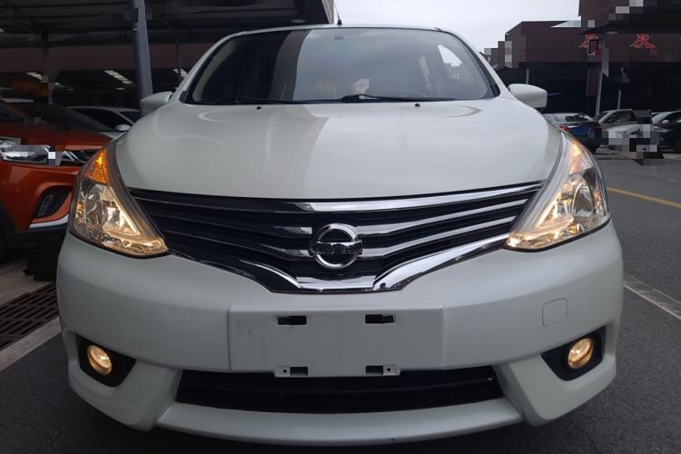 Used Nissan Livina 2013 1.6XL CVT Luxury Edition
