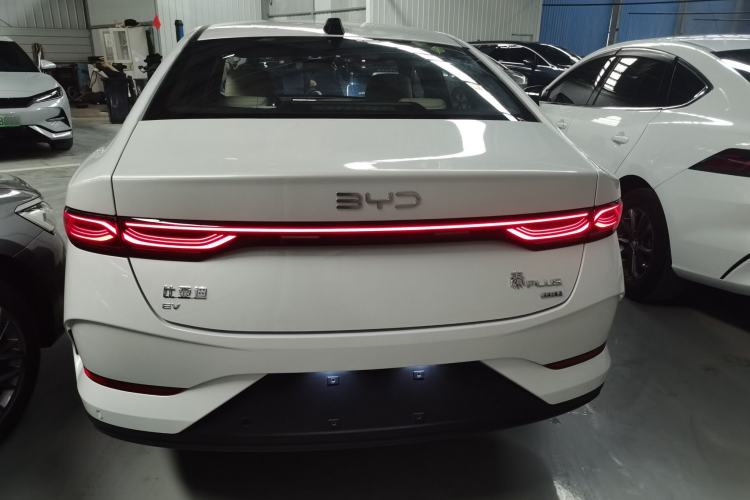 Used BYD Qin PLUS 2025 EV Smart Drive Edition 420KM Leading Model