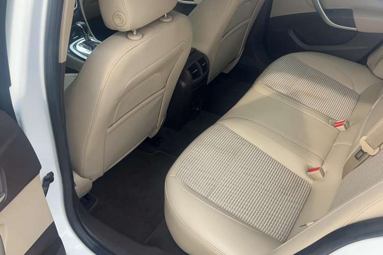 Used Buick Regal 2014 2.0L Leading Fashion Edition
