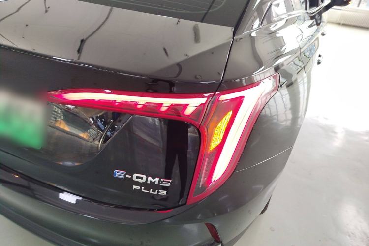 Used Hongqi E-QM5 2024 610 km PLUS
