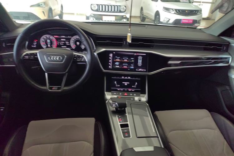 Used Audi A6L 2019 40 TFSI Luxury Dynamic Model
