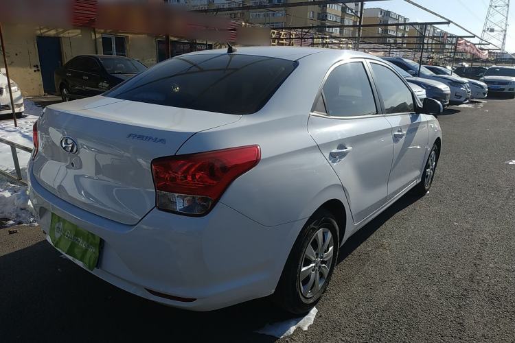 Used Hyundai Verna 2017 1.4L Manual Refreshed Version China VI Standard