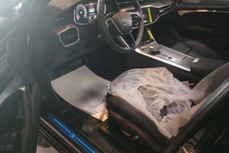 Used Audi A6L 2025 Revised 45 TFSI Prestige Dynamic Edition