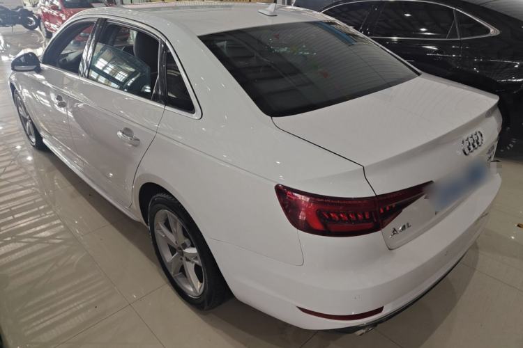 Used Audi A4L 2018 30th Anniversary Edition 30 TFSI Ambition Model