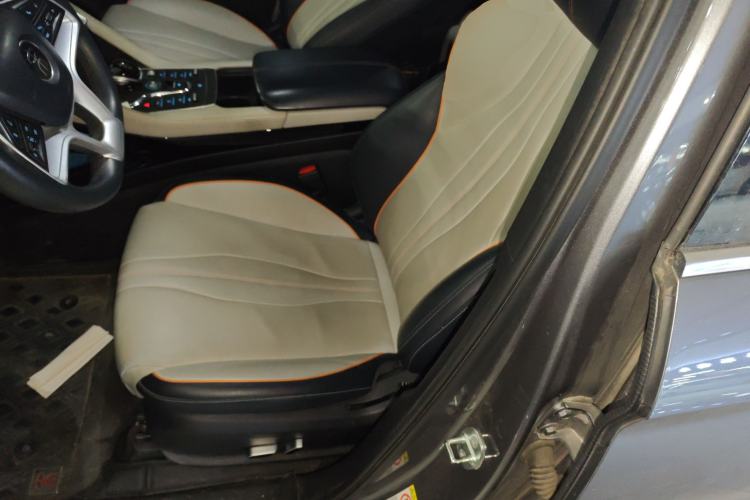 Used BYD Song PLUS New Energy 2021 EV Deluxe Model
