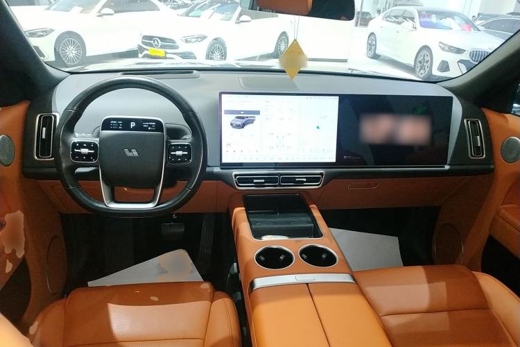 Used Li Auto L8 2023 Pro Model
