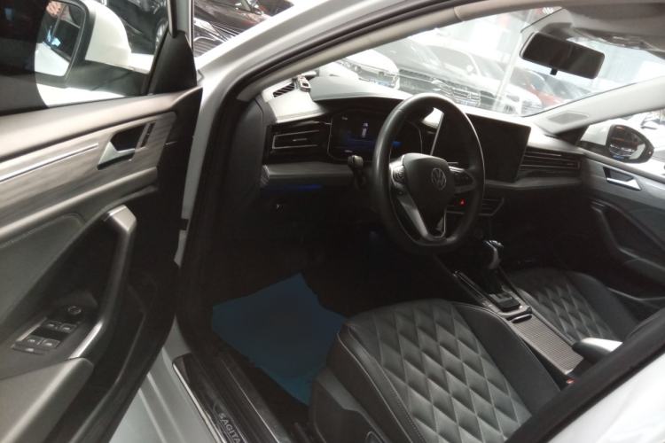 Used Volkswagen Sagitar 2023 300TSI DSG Excellence Edition
