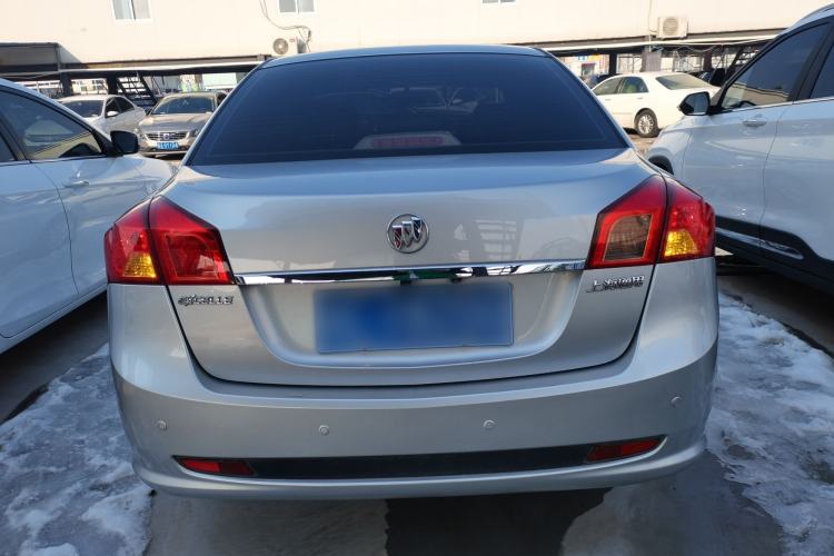 Used Buick Excelle 2013 1.5L Automatic Classic Model
