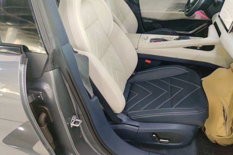 Used Zeekr 001 2021 Long-Range Dual-Motor WE Edition
