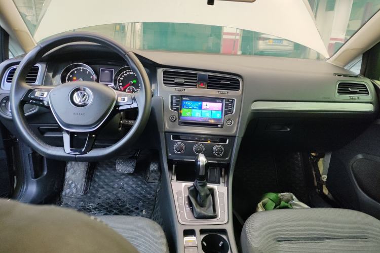 Used Volkswagen Golf 2019 280TSI DSG Comfort Version China VI Standard