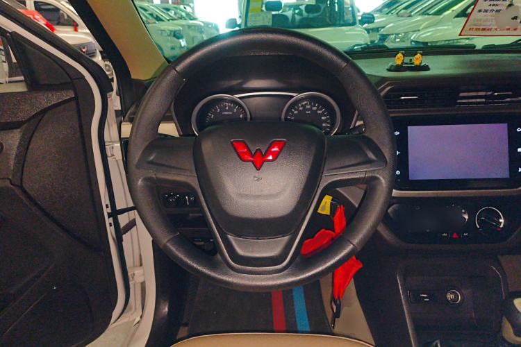 Used Wuling Hongguang 2021 1.5L S Comfort Edition LAR
