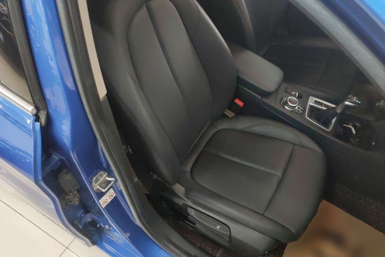 Used BMW 1 Series 2019 118i Fashion Model
