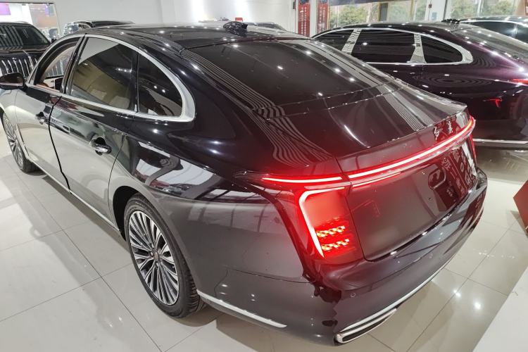Used Hongqi H9 2024 2.0T Qixiang Luxury Business Edition
