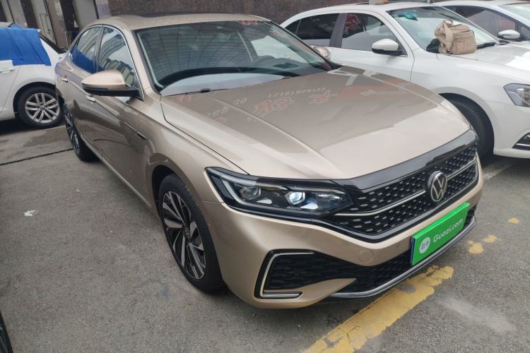Used Volkswagen Passat 2022 330TSI Starry Luxury Edition
