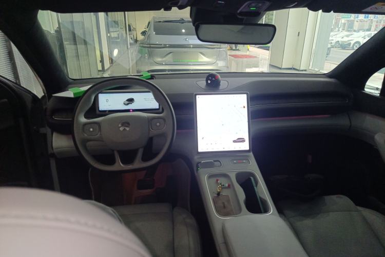 Used Nio ES6 2024 75 kWh
