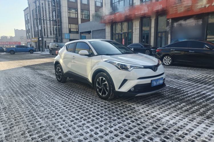 Used Toyota IZOA 2018 2.0L Yichi Edition China V Standard
