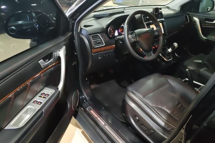 Used Haval H6 2014 Sport Version 1.5T Manual Two-Wheel Drive Elite Edition
